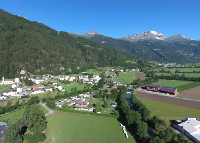 Li Presi In Cavresc, Via Dal Cavresc 1, 7746 Le Prese-poschiavo بيت للعطل